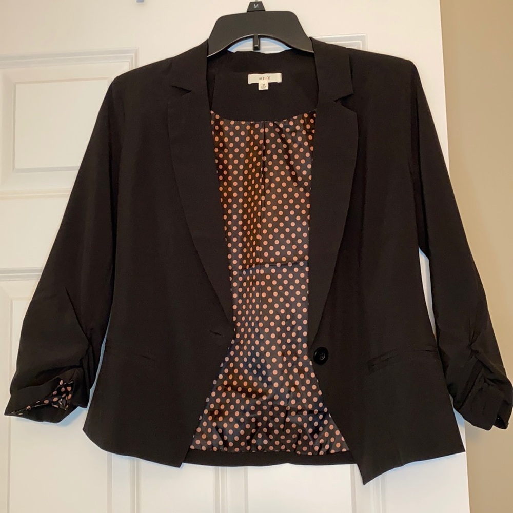 Juniors 3/4 length sleeve black blazer